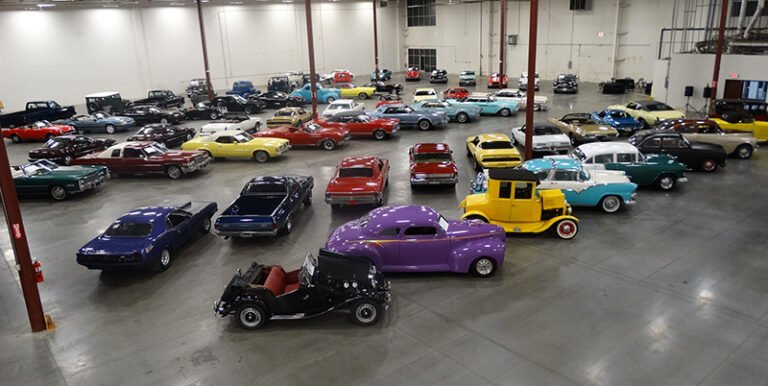 Gateway Classic Cars: Nostalgia on Wheels Unleashed