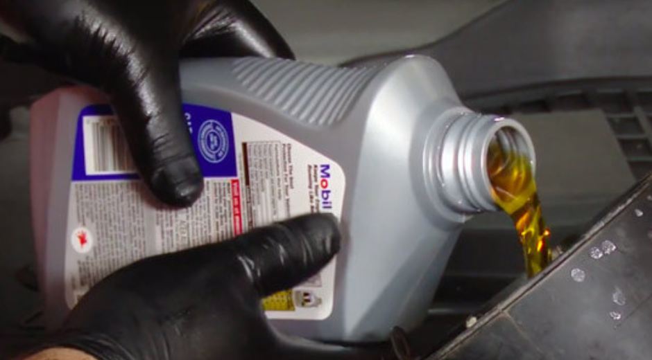 2017 mustang gt oil capacity