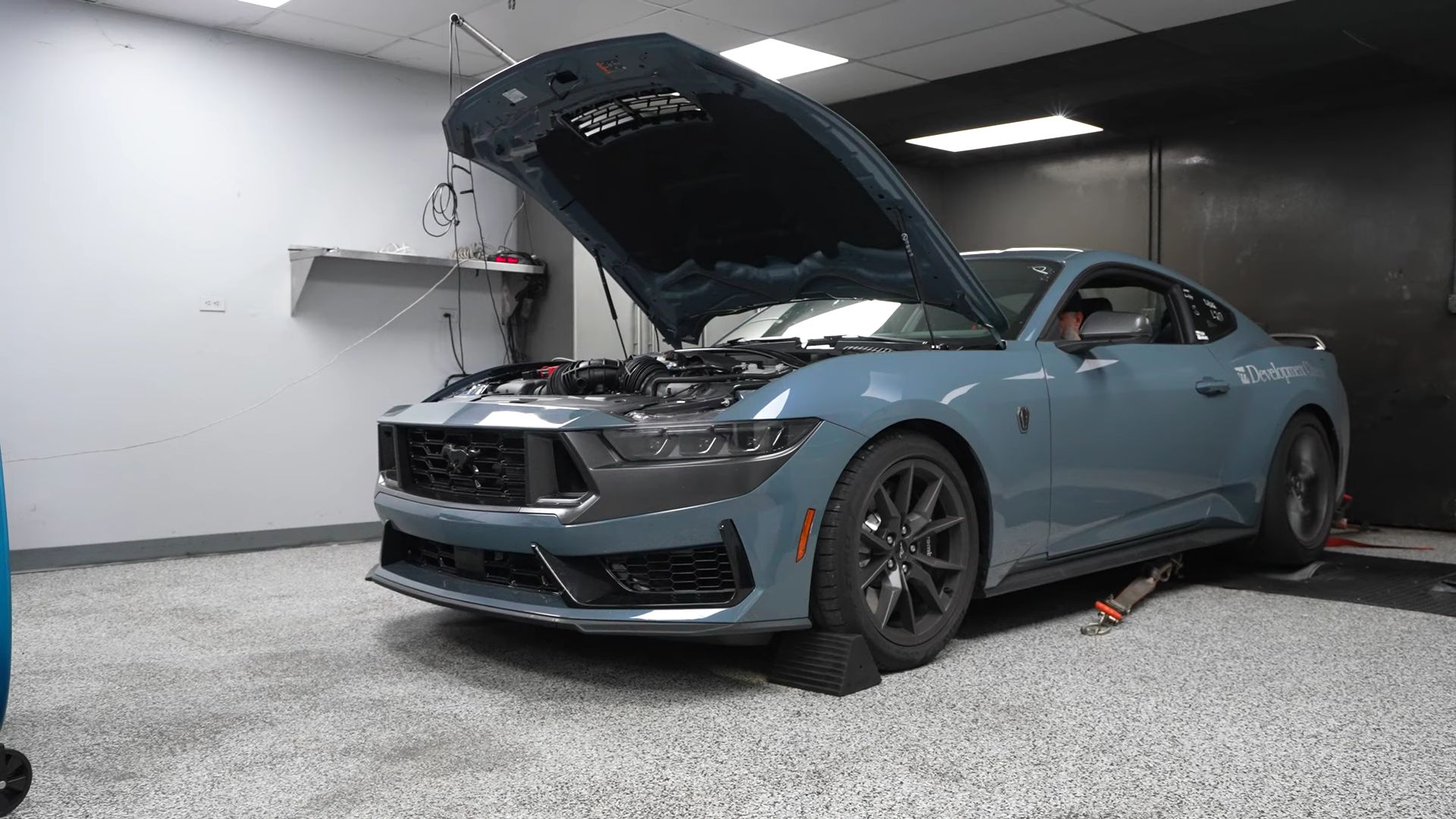 What Does Mustang Carbon Trap Do