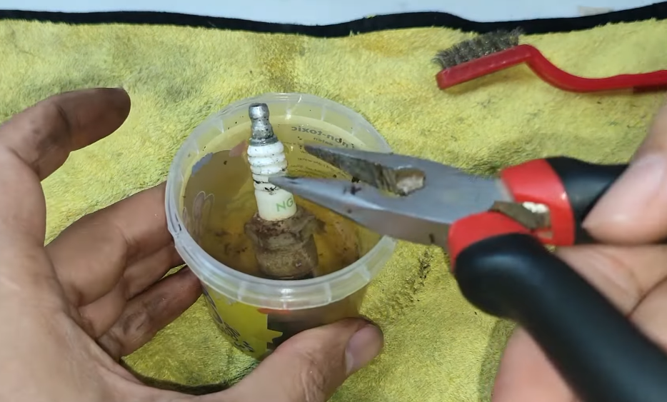 Can You Clean Spark Plugs with Brake Cleaner